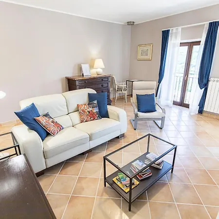 Vakantiehuis Il Rifugio Centro Storico Confortevole Posto Auto Nocera Umbra