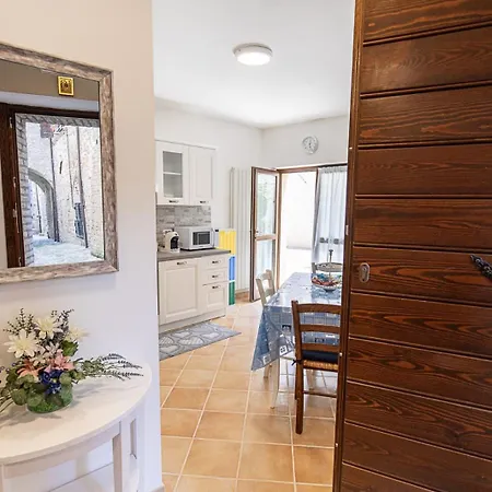 Vakantiehuis Il Rifugio Centro Storico Confortevole Posto Auto *