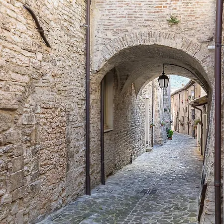 Il Rifugio Centro Storico Confortevole Posto Auto Nocera Umbra